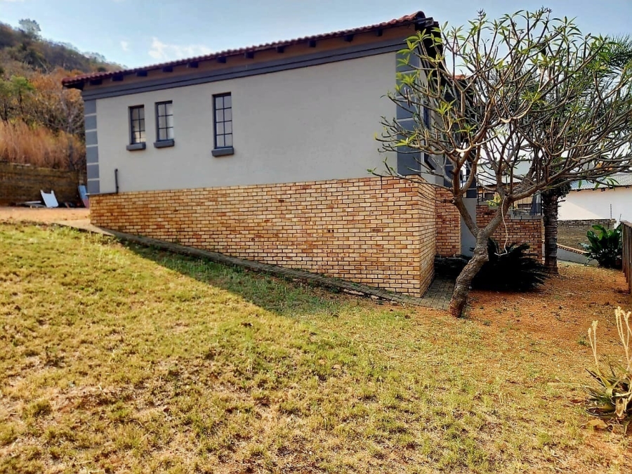 3 Bedroom Property for Sale in Geelhoutpark North West